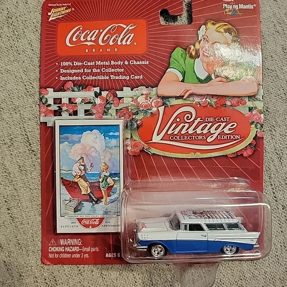 Coca-Cola Vintage Die-Cast Collector's Edition Car - White & Blue